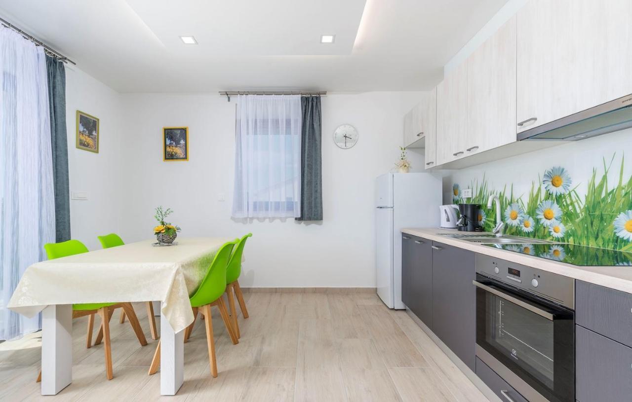 Apart Residence Blue Sea Porec Exterior photo