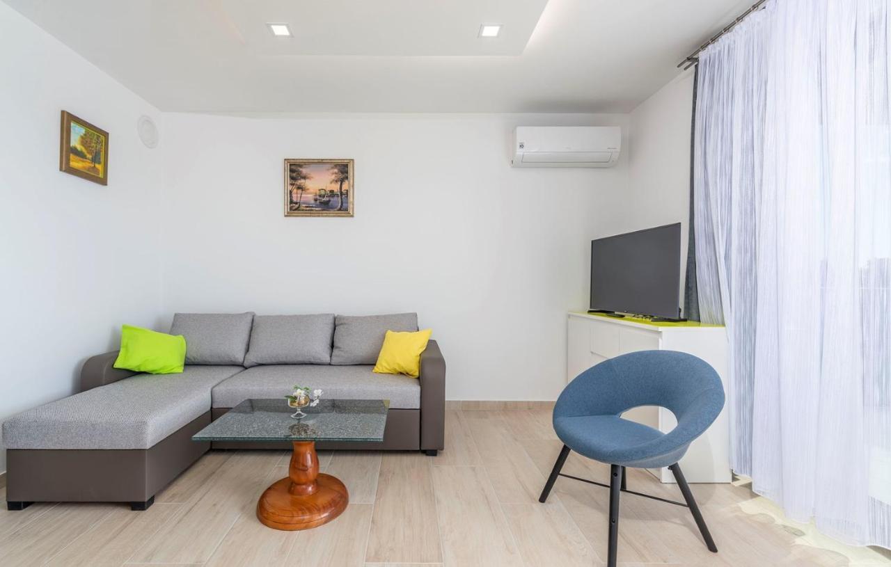 Apart Residence Blue Sea Porec Exterior photo