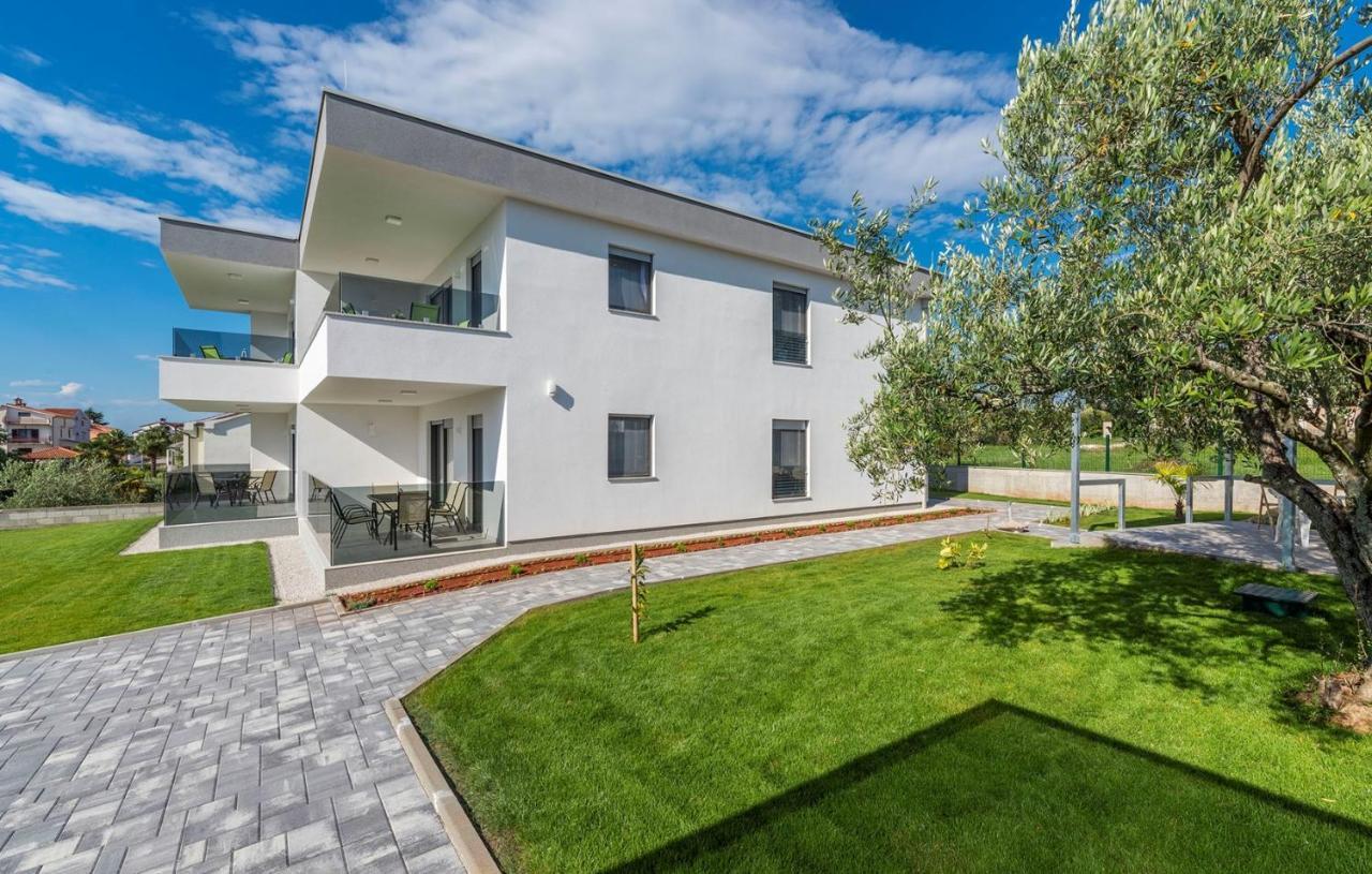 Apart Residence Blue Sea Porec Exterior photo