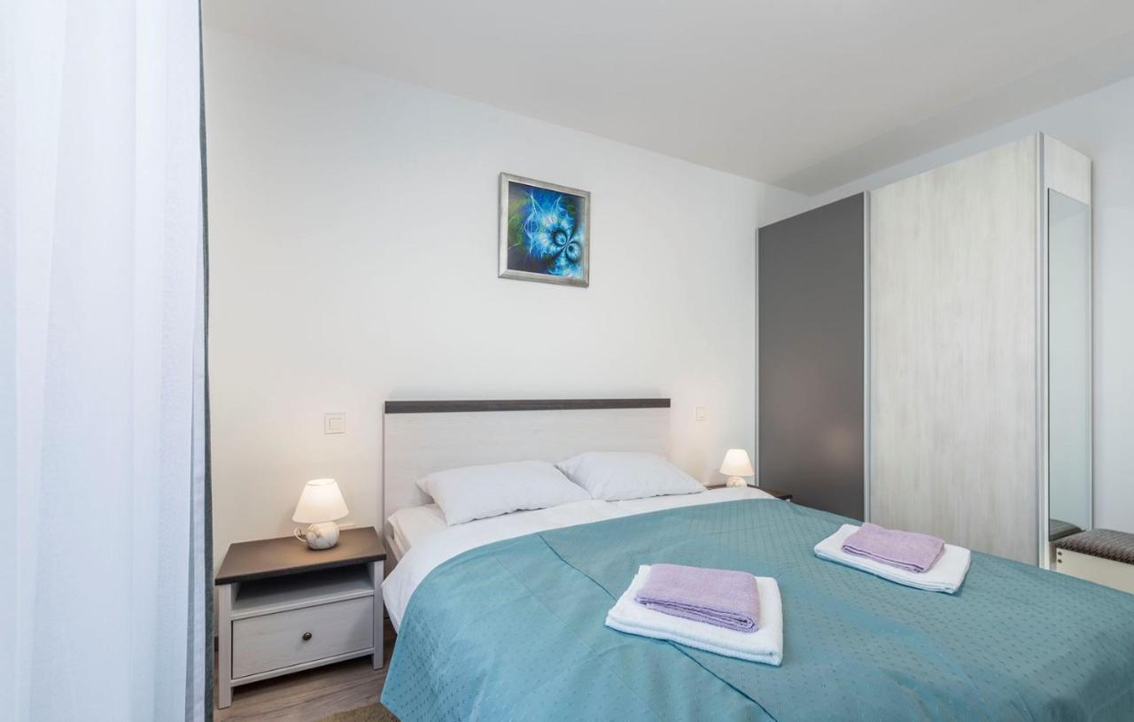 Apart Residence Blue Sea Porec Exterior photo